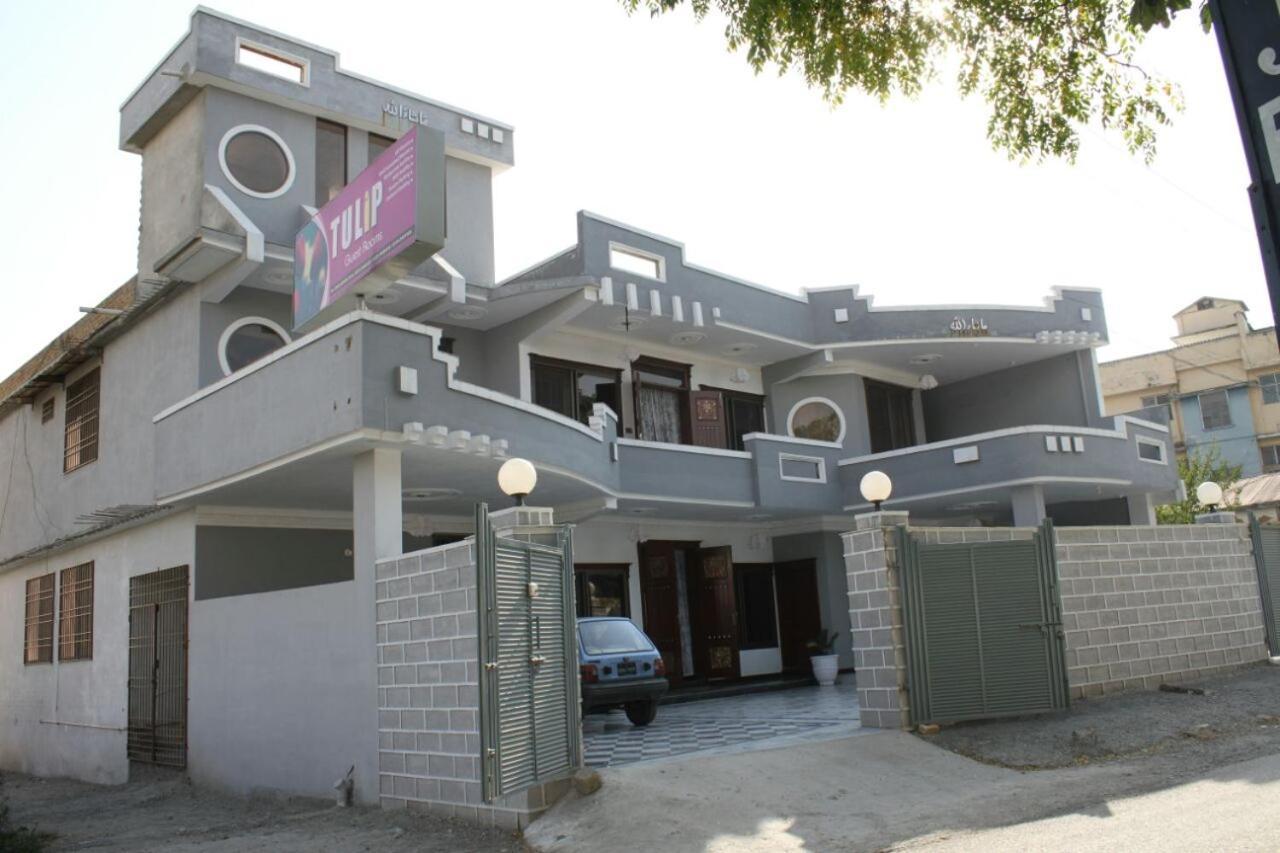 Tulip Guest House Abbottabad Ngoại thất bức ảnh